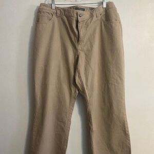 Liz Claiborne Khaki Flare 5 pockets crop pants, size 18W